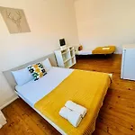 Albergue Luxury Ideal For Tourists, Ideal To Visit Lisbon!