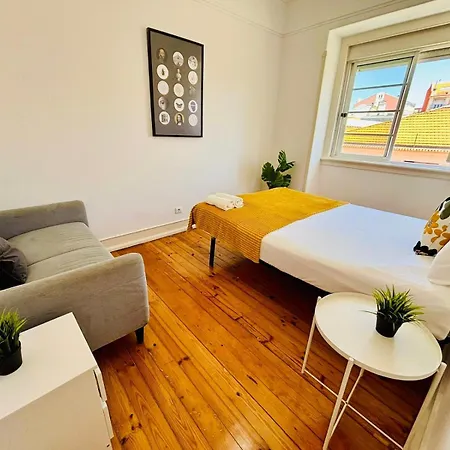 Vandrarhem Luxury Ideal For Tourists, Ideal To Visit Lisbon! *