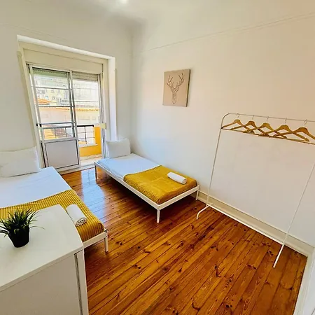 Luxury Ideal For Tourists, Ideal To Visit Lisbon! Vandrarhem *