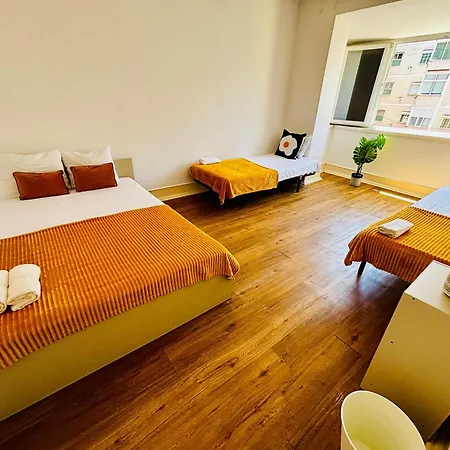 Luxury Ideal For Tourists, Ideal To Visit Lisbon! Hostel *