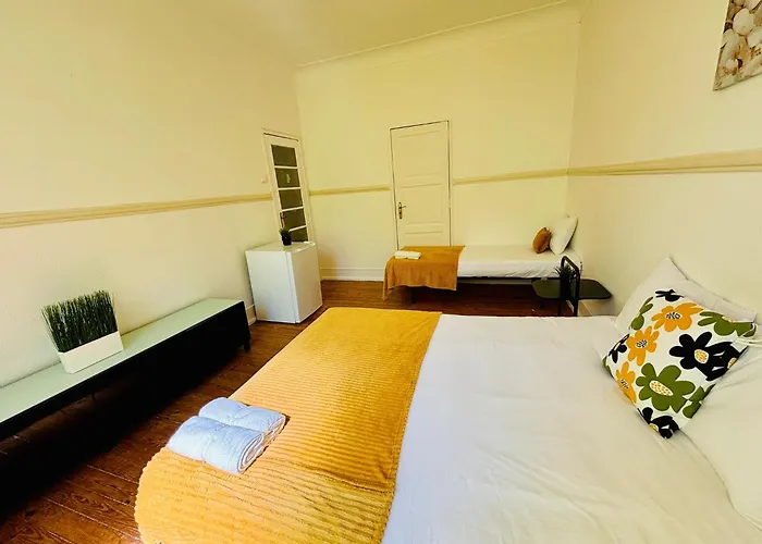 Luxury Ideal For Tourists, Ideal To Visit Lisbon! Vandrarhem *