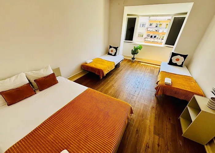 Vandrarhem Luxury Ideal For Tourists, Ideal To Visit Lisbon!