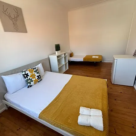 Vandrarhem Luxury Ideal For Tourists, Ideal To Visit Lisbon! *
